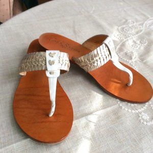 JACK ROGERS 1960 - WHITE AND GOLD LEATHER SANDALS - 7.5 MED.